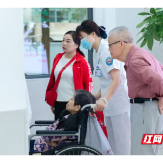 “锋”火湘传丨“零距离”守护健康 湘潭雨湖这支“雷锋家庭医生”团队真暖