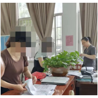 “一次就办好了” 群众点赞湘潭县法院立案服务