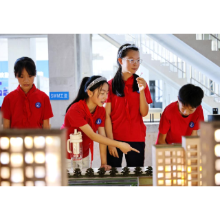 湖南城建职院举办“大国小匠”职业启蒙活动 48名小学生沉浸式体验建筑技艺