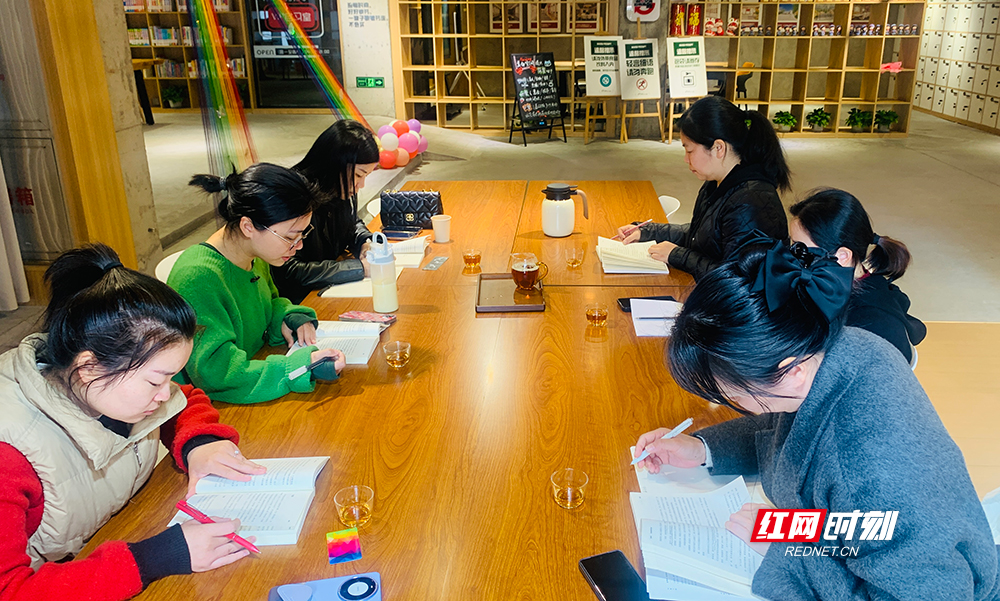 ecdf8a49504bbd289800dc2aea775d4e.jpg ecdf8a49504bbd289800dc2aea775d4e.jpg