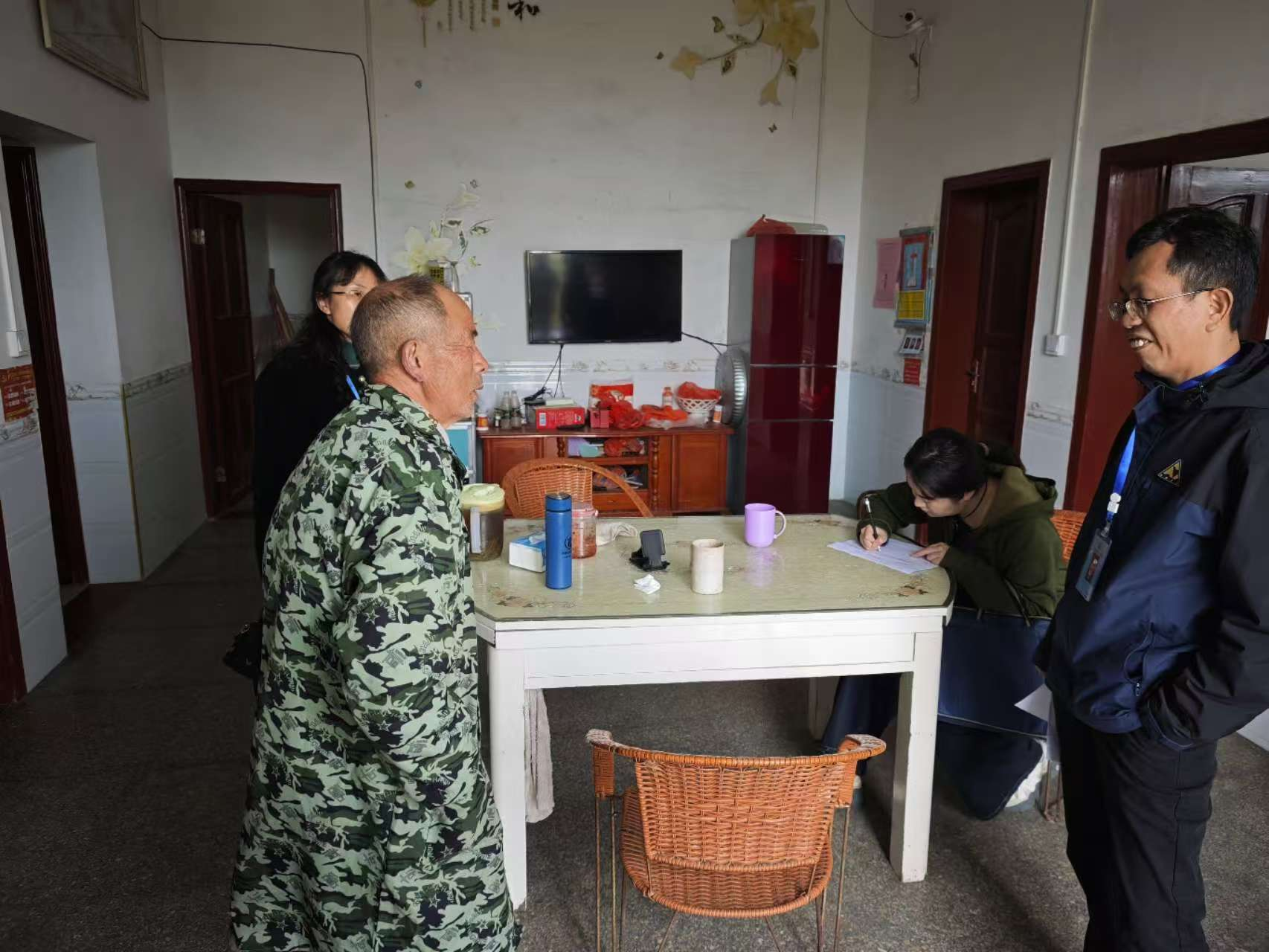 图片4.png 图片4.png