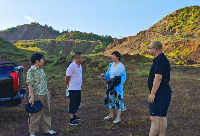 东安：技术指导“送上门” 助力油茶生长抗旱