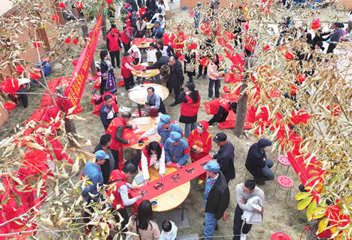 新春走基层丨道县：墨香送福村民乐 红色小村年味浓