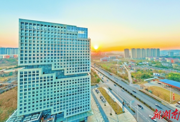 制造名城“无中生有”