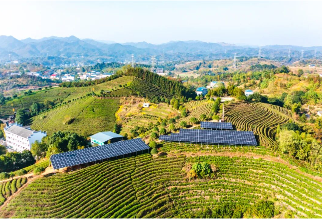 移民村的“阳光存折”——对怀化“光伏+”移民产业的调研与思考