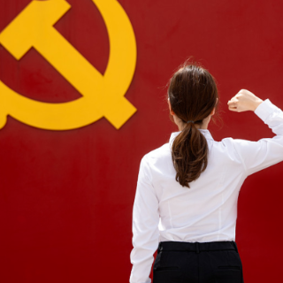 辛小湘丨对基层干部不妨少点“标签梗”