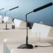 辛小湘丨莫让“务虚”变“虚名”