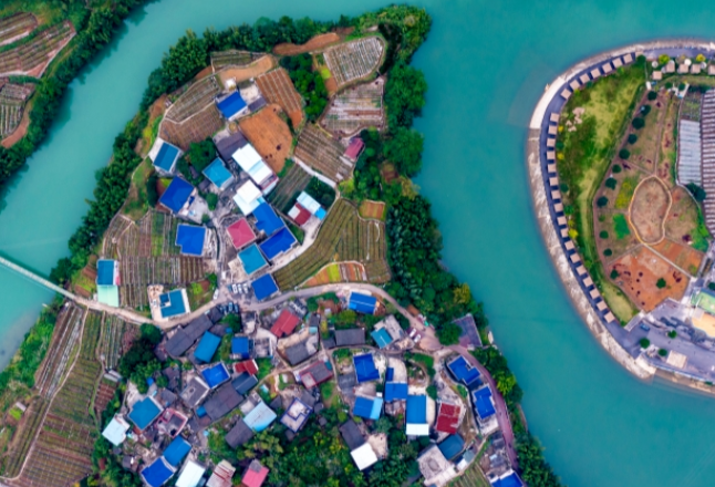 辛小湘看两会丨政府工作报告里的“增收计划”：共同富裕的湖南表达