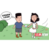 舔舔舔，嘴巴舔成“香肠嘴”，隔壁小孩都吓哭了！