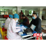郴州：城管风采 用热血出征 为生命护航