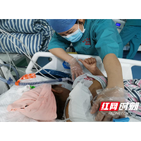 张家界：慈利县中医医院最美身影