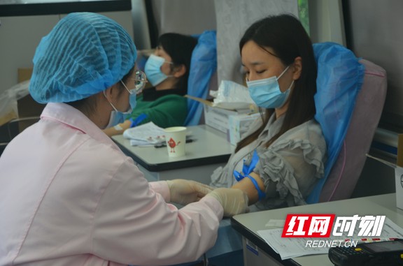 0521_5.wm.jpg 0521_5.wm.jpg