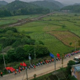 教育整顿进行时丨湘乡交警护航东山学生践行80华里远足红色教育实践活动