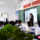 湘钢一中教育集团十二中校区举行教学开放日活动 展现落实“双减”政策新成效