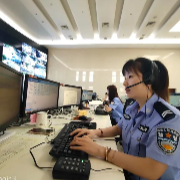 凌晨四点，湘潭县110接警员113分钟暖心“陪聊”救下轻生男子