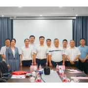 湘潭技师学院与湖南九城投资集团签订校企合作协议