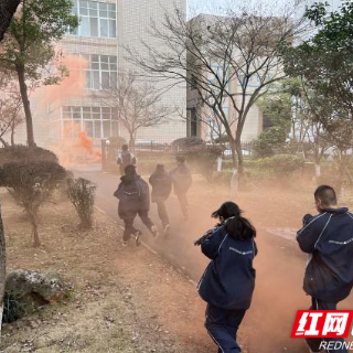 湘潭市第二中学以练促防 守护平安