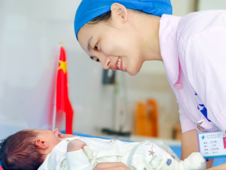 双节 “医” 线不打烊！永州市中心医院以坚守护团圆