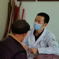 永州市第四人民医院专家团队到零陵区石岩头镇周家村开展公益义诊