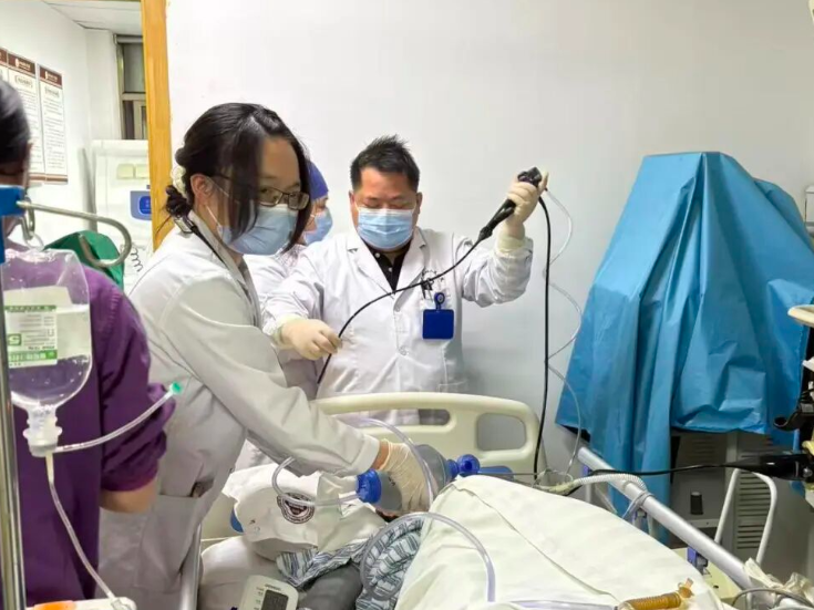 凌晨的生命争夺战——永州市第四人民医院成功抢救81岁危重溺水患者