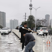 寒潮来袭 永州城管为CMG群众足球邀请赛护航