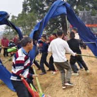 湖南江华：走古道过新年 新年新景新时尚