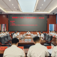 道县第十八届人大常委会第四十二次会议召开