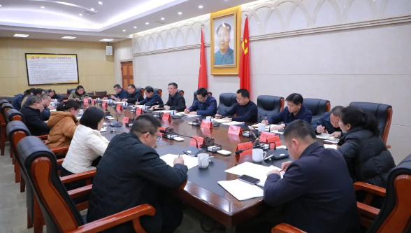 刘浪主持召开南岳区“投资促进季”工作调度会