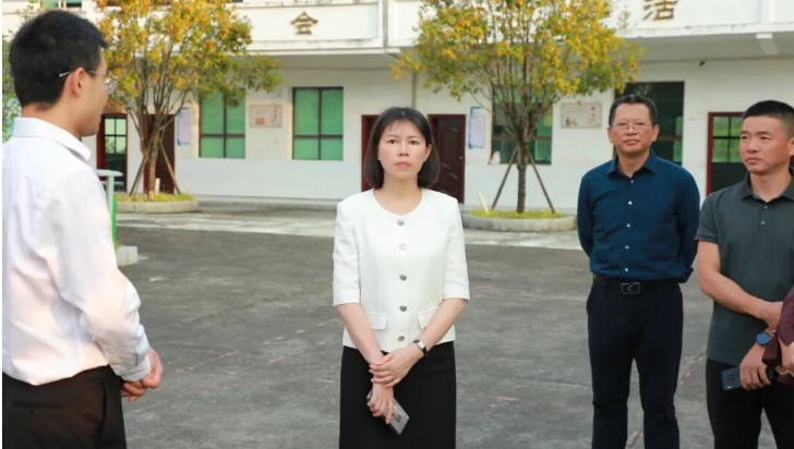 王慧敏带队调研区委党校搬迁工作