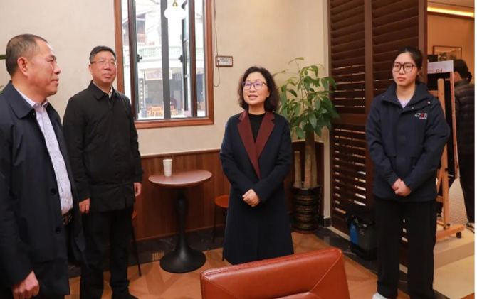 周玉梅来岳检查督导安全生产工作