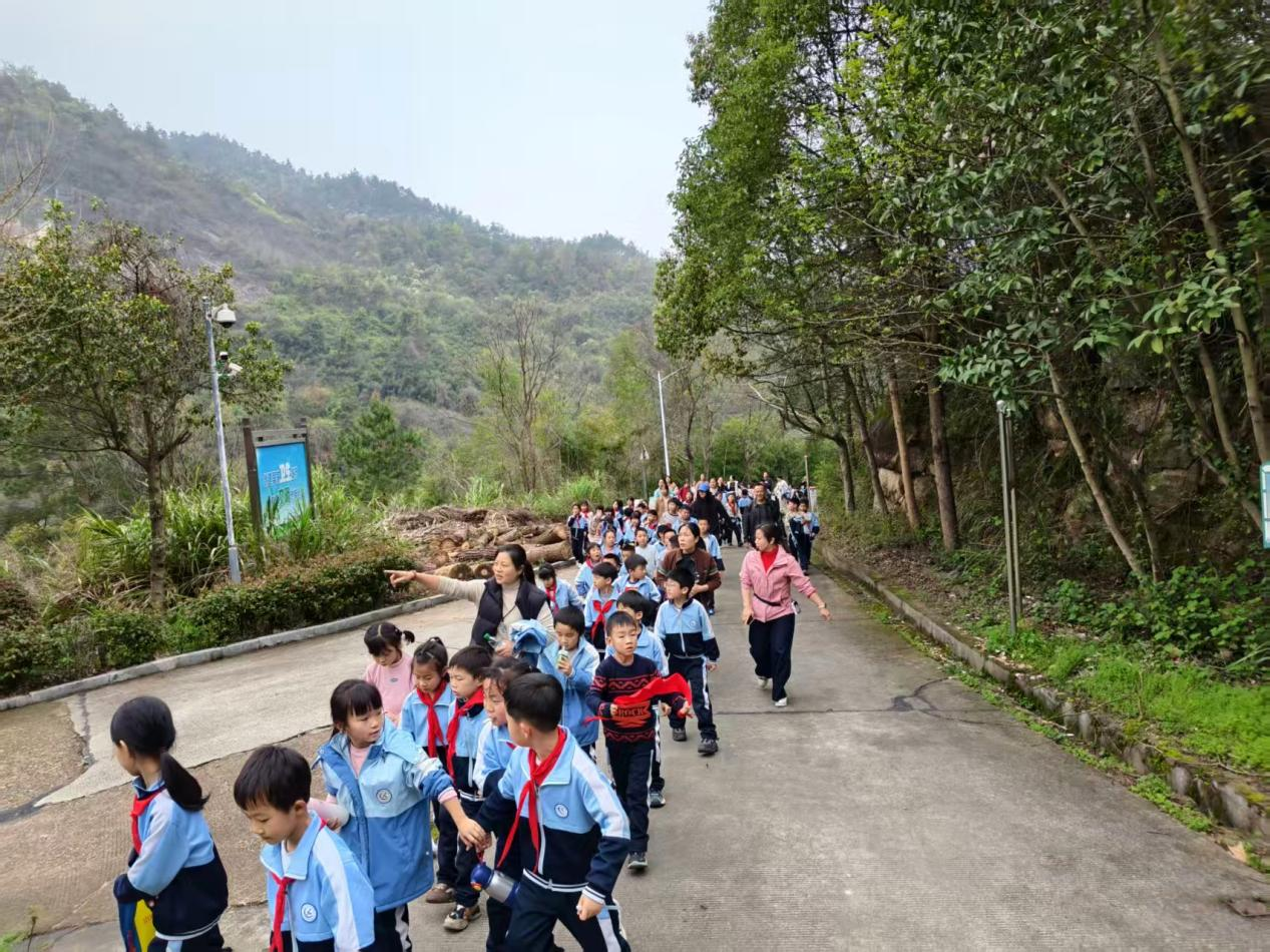 图片2.png 图片2.png