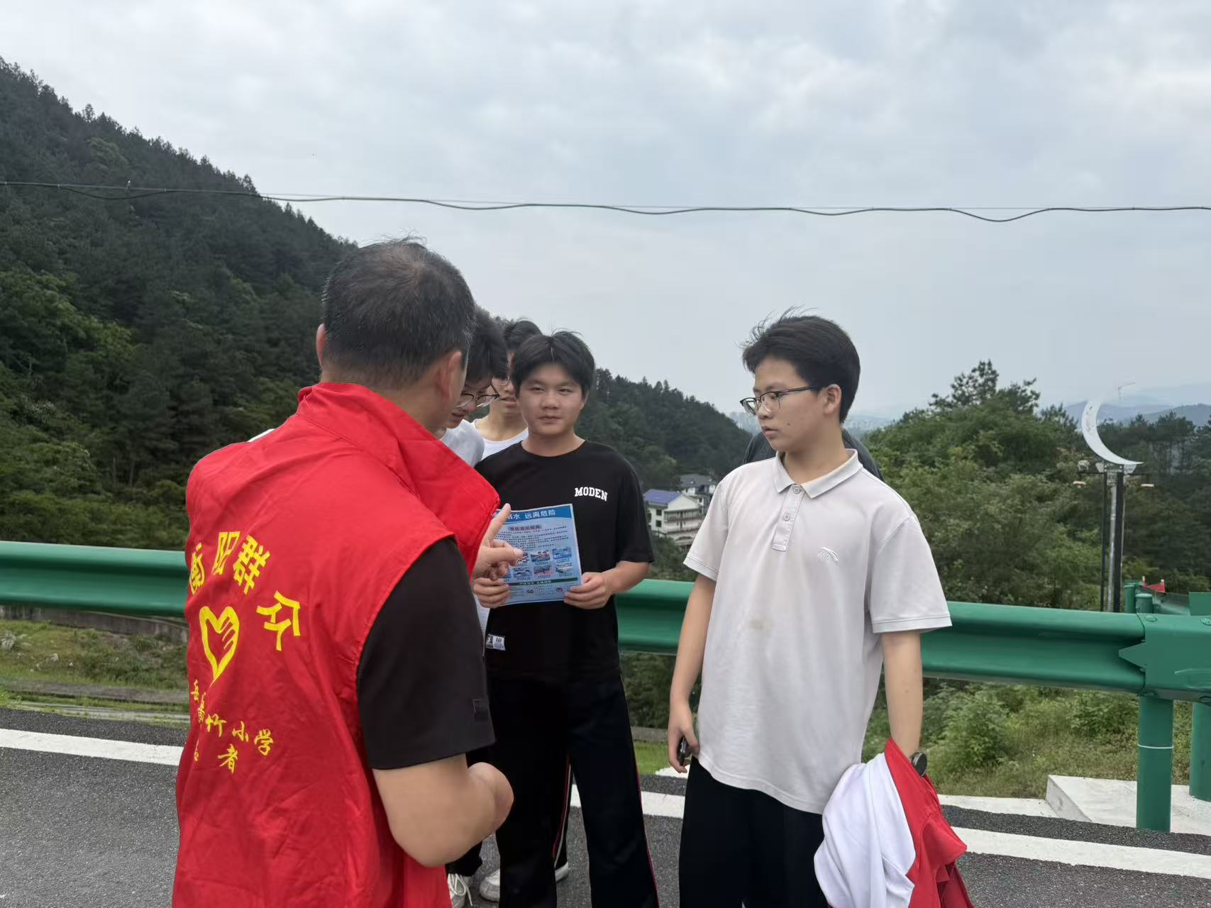 微信图片_20260624153929_8_594.jpg