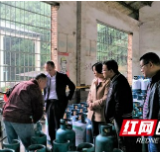 湘潭市市场监管局到益阳交流特种设备安全管理工作