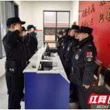 资阳：顾客扫码未付款 两店铺紧急求助快警成功追回
