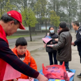 南县：开学季！乌嘴乡将“法治大礼包”送进校园