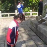资阳区人民路小学：“云”上“云”下祭先烈 遵守规则防疫情
