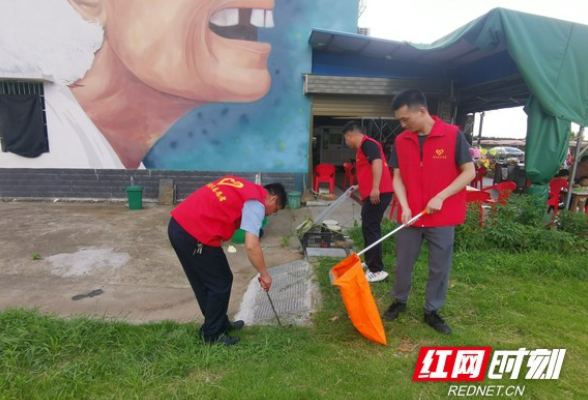 南县乌嘴乡：人居环境同心共治 喜迎消费季