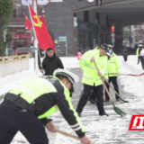 安化公安：以雪为令 党员先行 战风雪保畅安