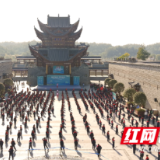 一根跳绳，在益阳跳出了什么？