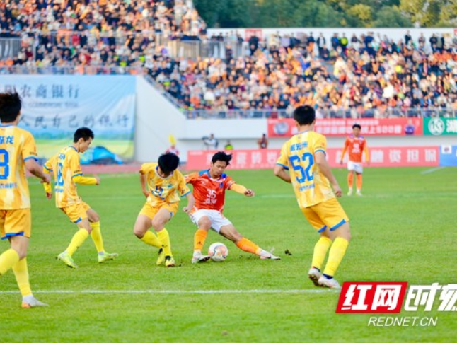 组图｜主场酣胜不遗憾！益阳队4:1张家界高光时刻集锦，下轮友谊赛续写绿茵激情
