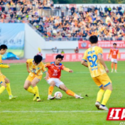 组图|主场酣胜不遗憾!益阳队4:1张家界高光时刻集锦,下轮友谊赛续写绿茵激情