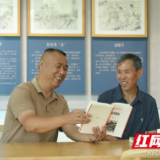 清溪书屋推荐官丨当矿工在书屋找到“诗和远方”