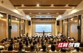文约清溪，在一场对话中读懂文学的“三个时代”