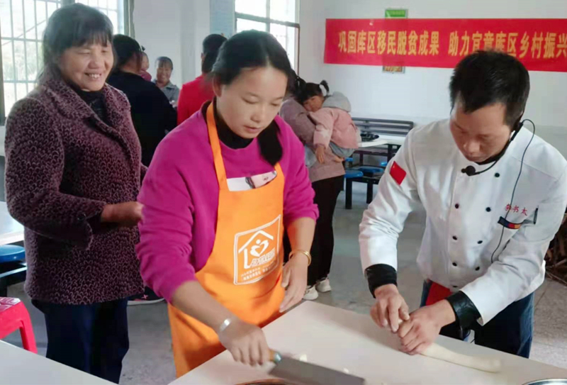微信图片_20211210083716_副本.jpg 微信图片_20211210083716_副本.jpg