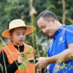 探索植物奥秘 青少年科技素养提升计划走进郴州桂东县