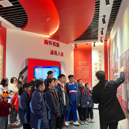 长沙：青少年学子探访中国科学家精神主题馆 实地感悟科学家精神