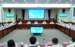 湖南兴湘举办2025高校开放日 近50名海内外学子参访