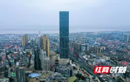 湖南建投匠心筑造“湘北第一高楼”岳阳友阿国际商业广场