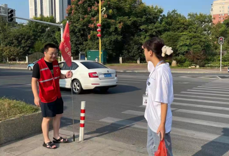 永州丨卫健青年在岗 为文明创建添风采