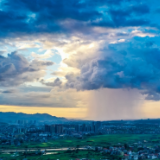 视频丨湖南蓝山：当晚霞遇上积雨云 美翻了